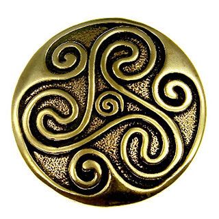 broche triskel