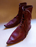 Chaussures XII-XV�me � 3 lacets