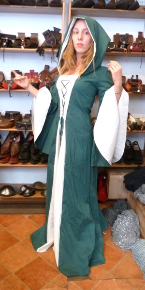 robe m�di�vale