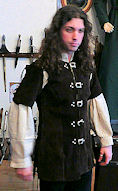 Veste en cuir � manches courtes